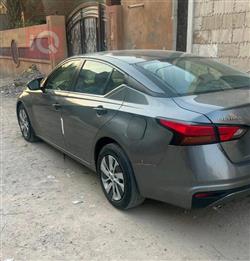 نيسان ألتيما